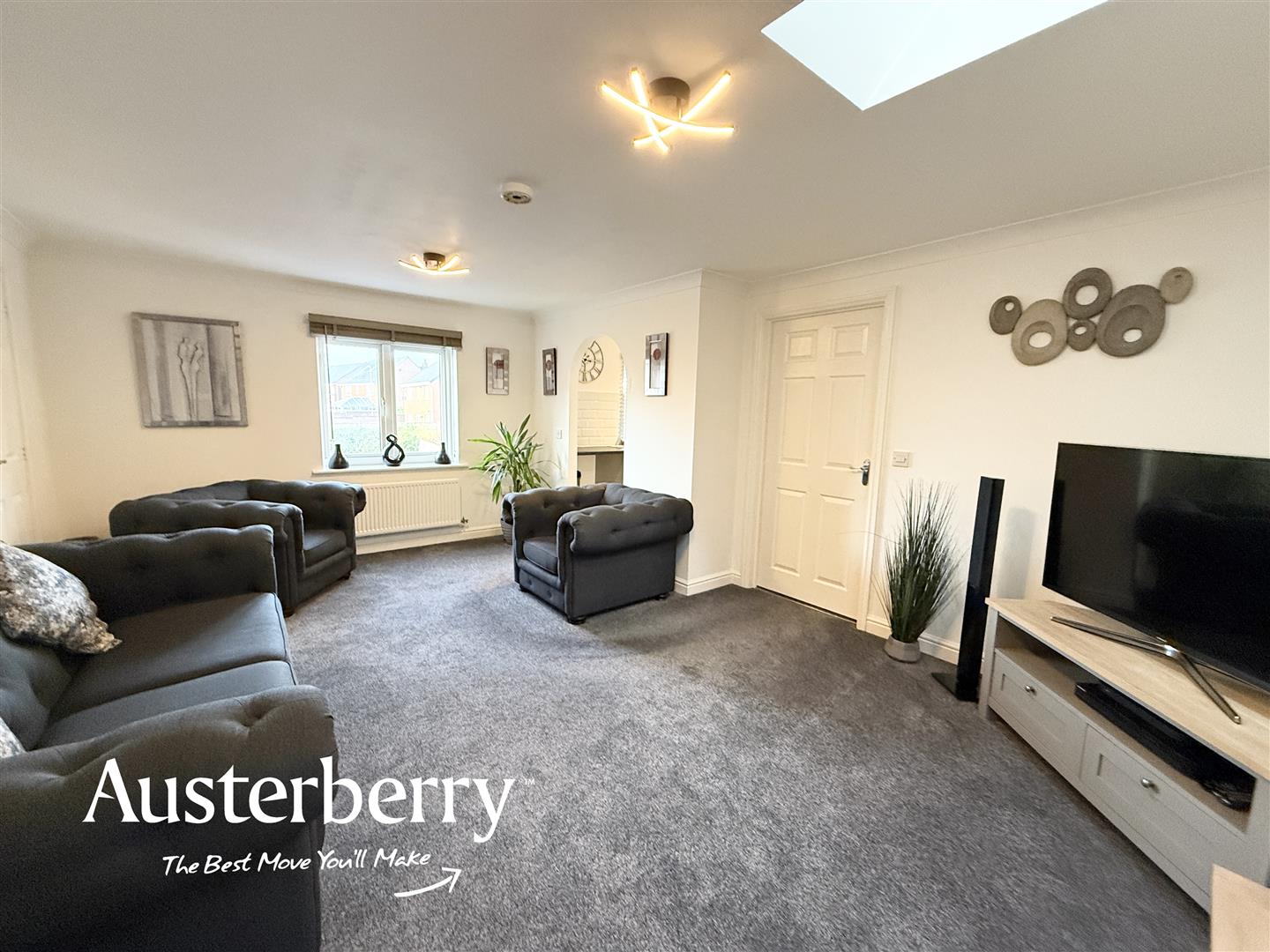 2 bed property in Watermills Close, Stoke-On-Trent